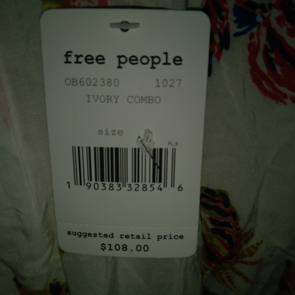 BNWT FREE PEOPLE DRESS SZ SM WHITE FLORAL MESH OPEN BACK PLUNGING NECKLINE - Picture 8 of 8